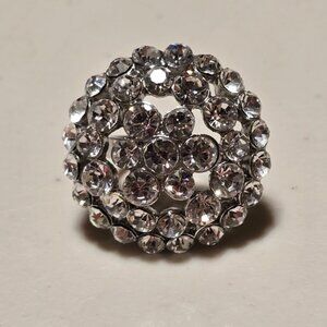 Vintage Rhinestone Round Ring L4 Pre Owned